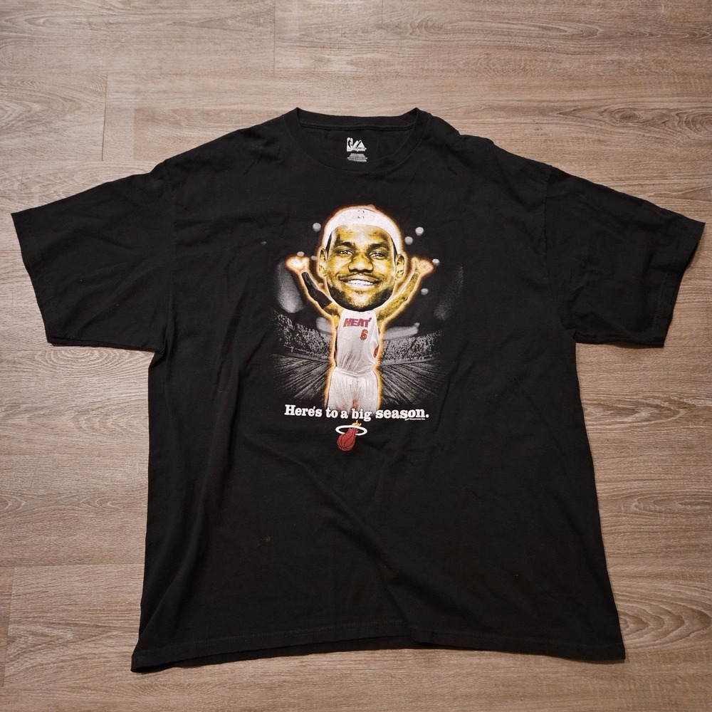 LeBron James Miami Heat Big Season T-Shirt Men's 2XL Black Majestic NBA